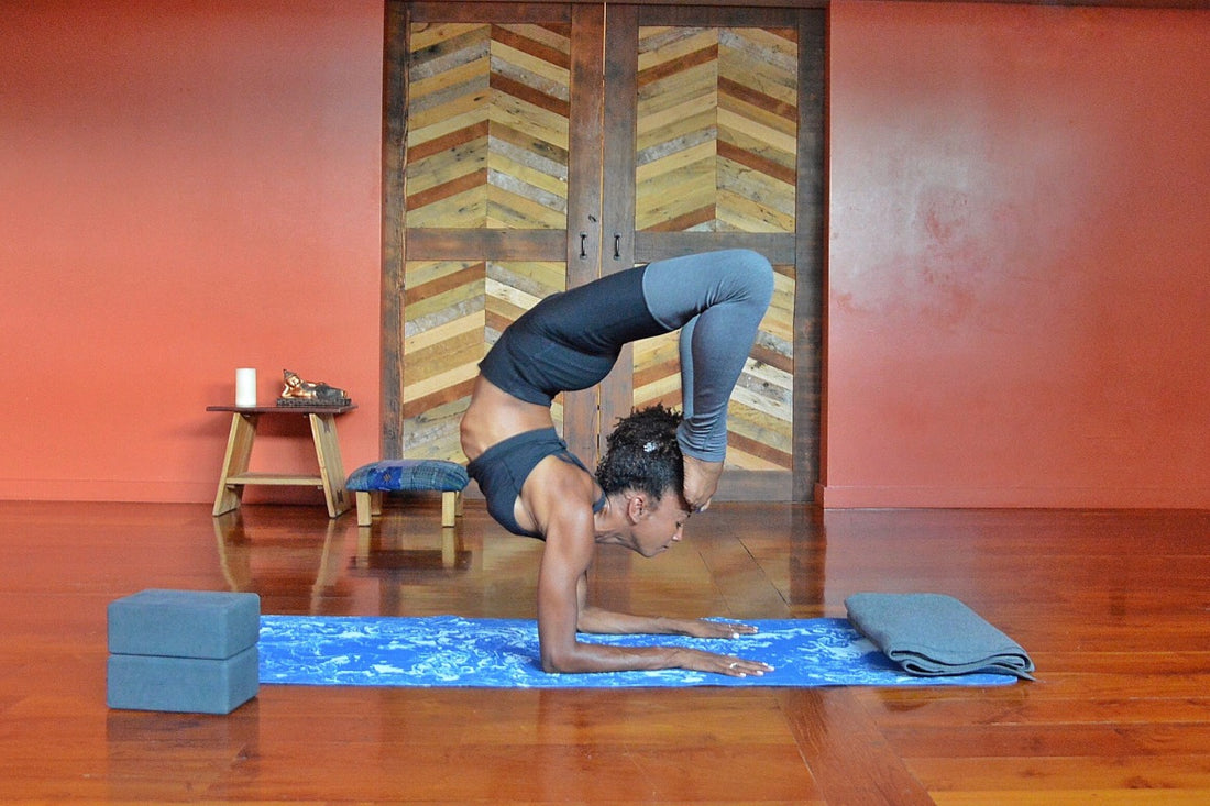 Danielle Acoff on: Yoga for | Core Strength
