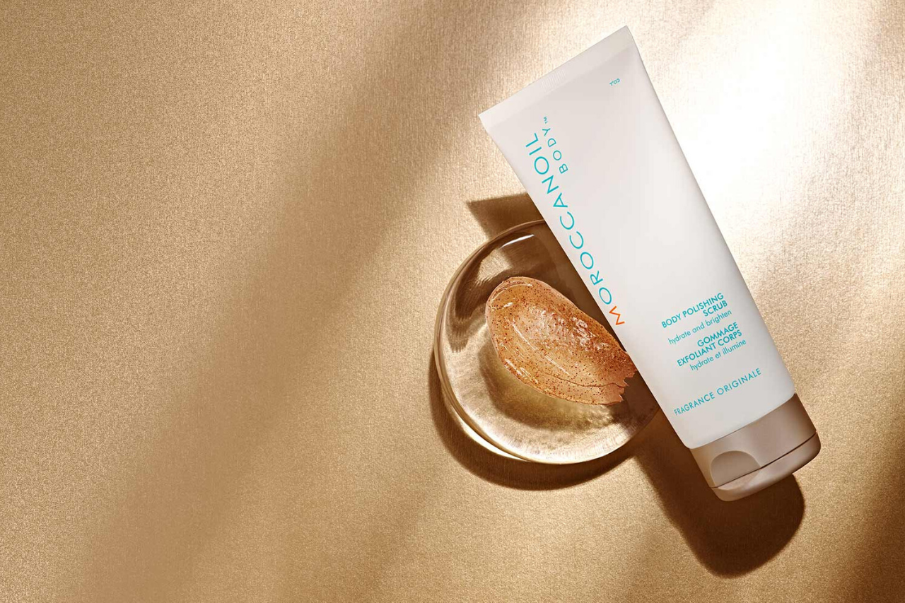 The Best Time to Exfoliate Moroccanoil